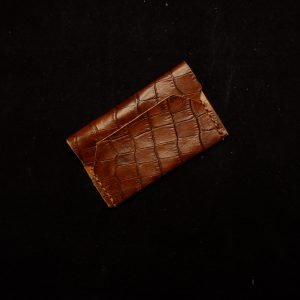 Minimalist Card Holder / Croc / Brown